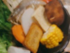 -呷哺呷哺(世贸.工三店)