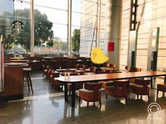 大堂-星巴克(苏州建屋店)