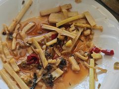 -天乐农家鱼头王(天目湖店)