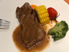 -武汉世茂希尔顿酒店·汇·全日餐厅