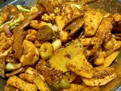 -嘎嘎鸭下巴·爆辣干锅(明教寺店)