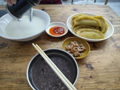 -金陵老丁家馄饨(新街口店)