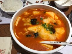 -渝是乎酸菜鱼(龙旗购物中心店)