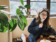 -HOLIDAY休日(后田垟巷店)