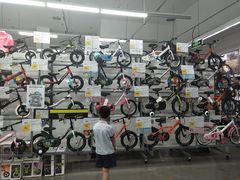 -迪卡侬(西华店)