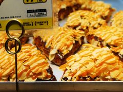-鲍师傅糕点(江苏路店)