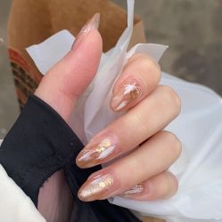 -晨·艺美甲美睫
