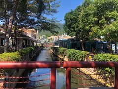 -亚龙湾亚泰商业街