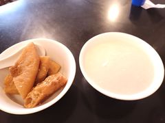德昌咸煎饼-伍湛记 · 广州老字号(龙津中路店)