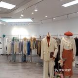 很少去商场了 买衣服来他们家一趟基本就能搞定