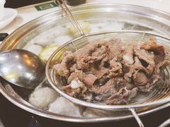 正宗潮汕牛肉火锅-潮泰牛肉火锅 · 创于1992年(车公庙店)