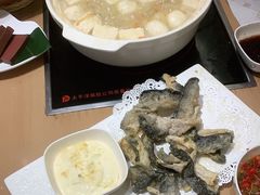 蟹粉金湯花胶走地鸡锅-湯系·煲汤手艺人(东二环泰禾广场店)