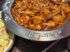 -胖哥俩肉蟹煲(济南世茂国际广场店)
