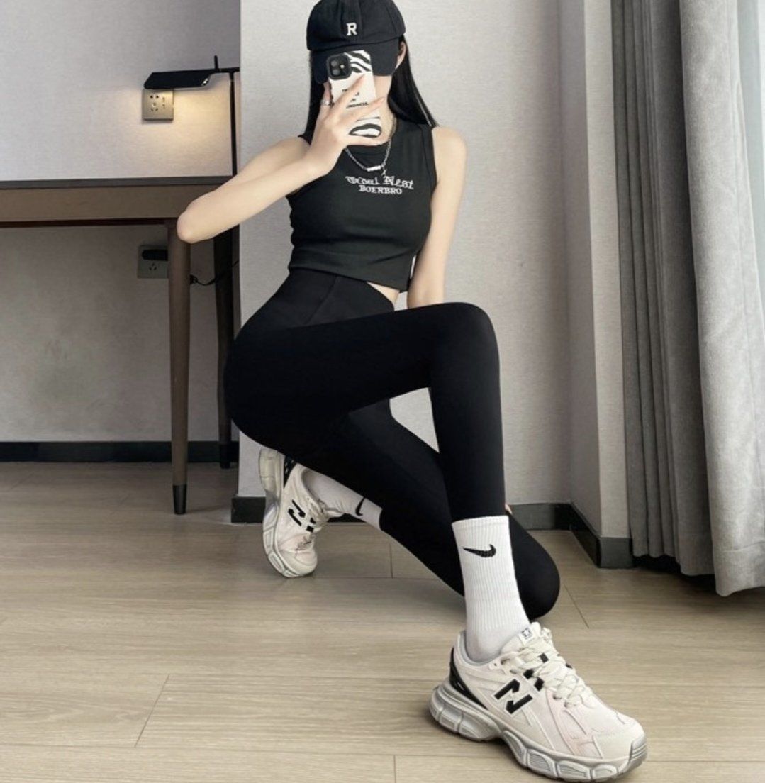 弹力运动紧身裤