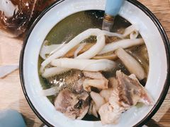 -小雅木姜子烤鸡·贵州菜(鸿通城店)