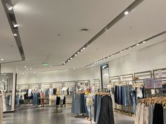 -URBAN REVIVO(佛山南海万达广场店)