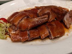 粤式烧鹅-亢龙太子酒轩(东湖店)