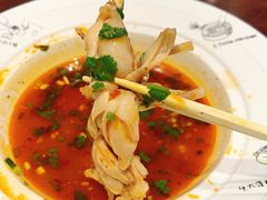 整只牛蛙-成都你六姐·牛肉冒菜(城市集市合生汇店)