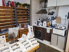 -优医视平价眼镜蔡司依视路折扣工厂店(十里堡店)