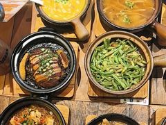 -有红鸡毛店·砂锅菜(抚琴夜市店)