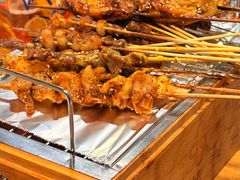 -烤满分·东北烧烤(首经贸店)