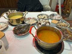 糟粕醋锅底-行运海鲜食集(北京首店)