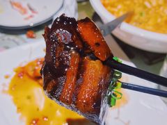 东坡肉-巷儿里餐厅·杭帮菜(信义坊店)