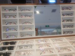 -MiRi明润眼镜·蔡司官方授权店(星光荟店)