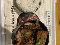 -半亩良田排骨米饭(西城红场店)