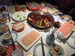 -二荆条·城市森林火锅旗舰店