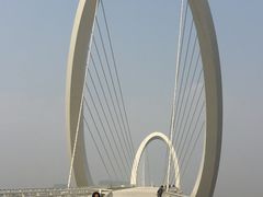 -南京眼步行桥