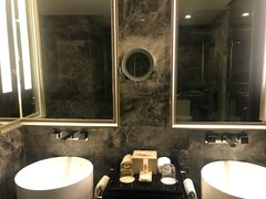 -榛悦隆堡成都酒店(春熙路太古里店)