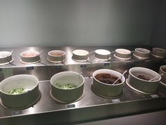 自助调料区-夫妻肺片·中华老字号·正宗川菜(春熙路店)