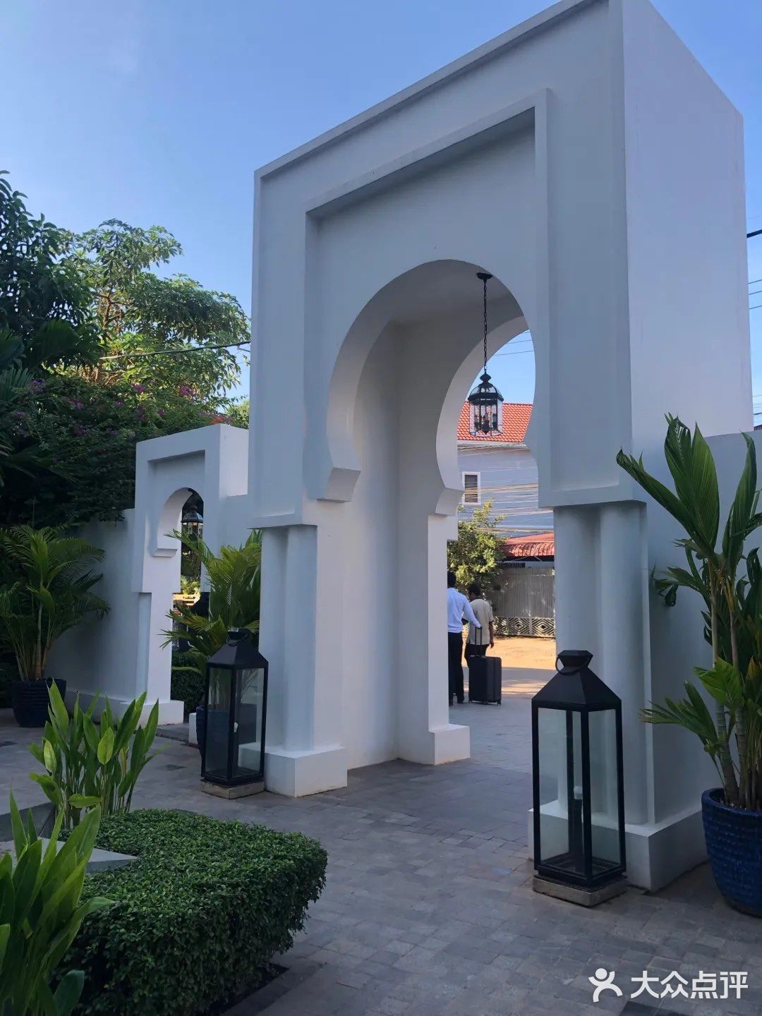 暹粒旅行酒店住宿攻略[礼花]