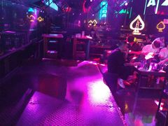 -MEGA PARTY CLUB