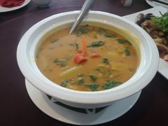 -Neary Khmer Restaurant