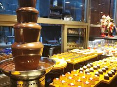 -五月罗马海鲜自助餐厅(月星环球港店)