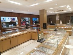 -茂昌眼镜(南京东路店)