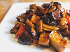 金蒜烧汁爆双菇-竹里馆·淮扬菜·功夫茶(老门东店)