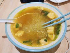 油豆腐牛肉粉丝汤-小杨生煎(湟普汇店)