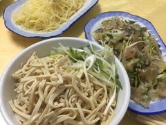 -十二忠手拉面(中华路店)
