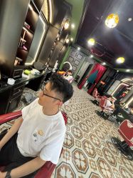 -豪帅男士理容馆