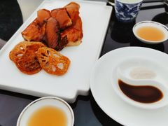 金沙脆皮鸡-杭州西子湖四季酒店·金沙厅