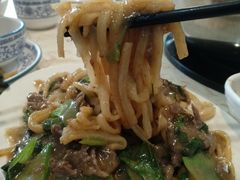 -粤潮牛肉火锅店(江南大道店)