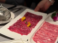 -左庭右院鲜牛肉火锅黑金店(陆家嘴中心店)