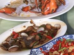 -鑫悦楼煎蟹·16年海鲜大排档