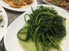 时令蔬菜-四川小胡子海鲜(丁村万人海鲜广场店)