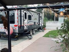 -TIPPI营地 房车主题·露营烧烤团建轰趴(天安假日店)