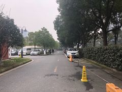 -久光百货-地下停车场