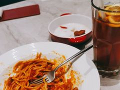 -必胜客(漕宝路店)